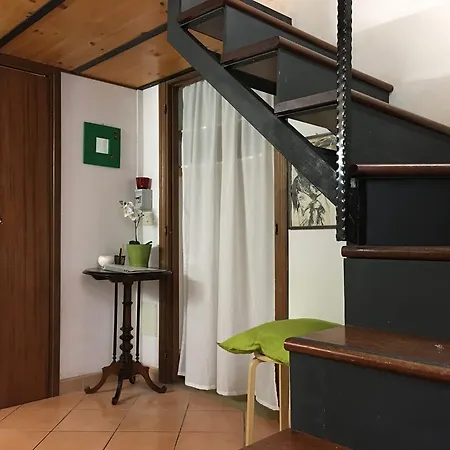 Lägenhet Lovely Mini Loft *
